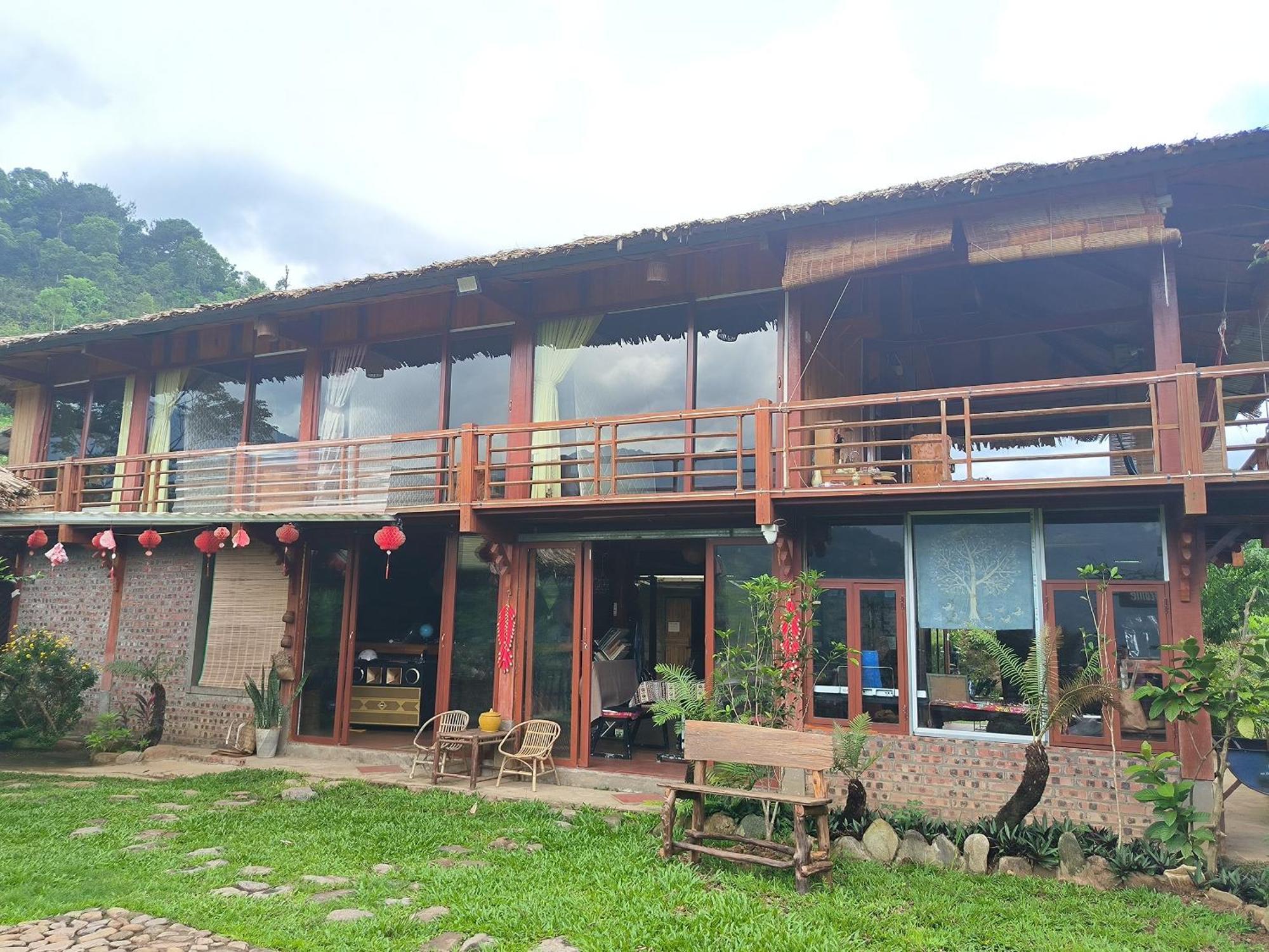 Zoni Home Tram Tau Cham Ta Lao エクステリア 写真